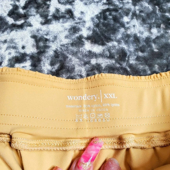 Wondery Yellow Janelle Shorts - Picture 5 of 10